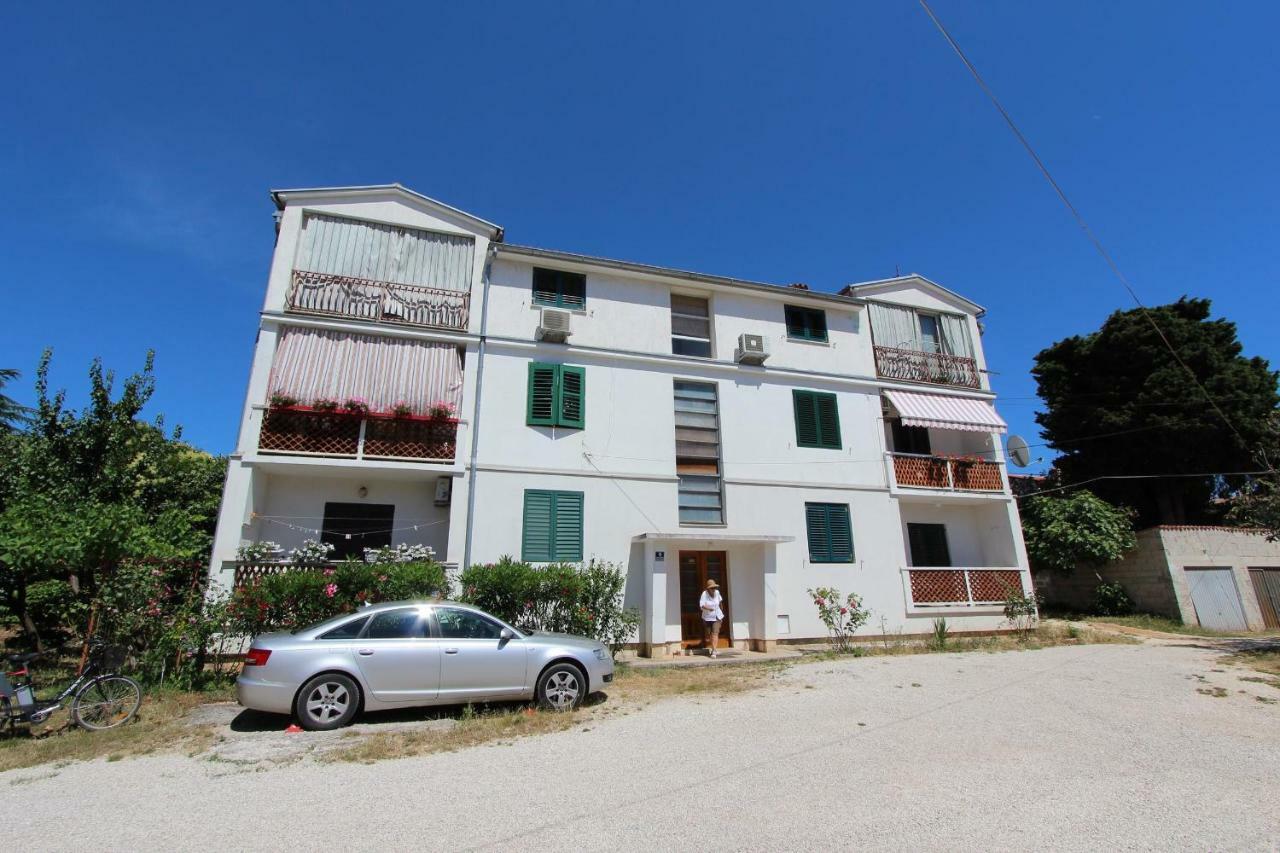 Apartments Paris Rovinj Exterior photo